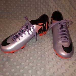 Nike Soccer Cleats NWOT